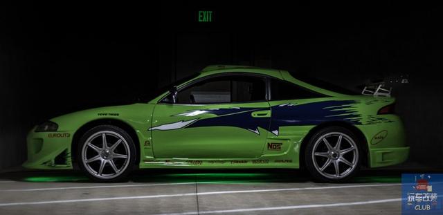 速度与激情1中属于保罗沃克的那辆复刻版三菱eclipse