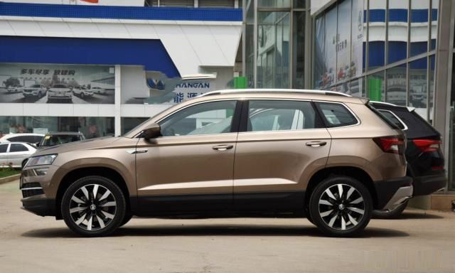 探歌t-roc对比柯珞克,市场上的价格基本一样,外观风格相差大