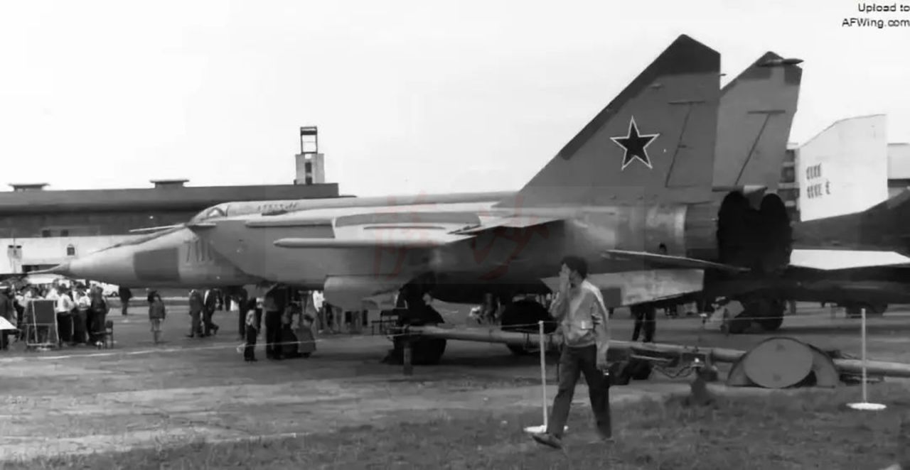 9月6日别连科驾驶米格25叛逃1976年苏联空军战力因此倒退10年