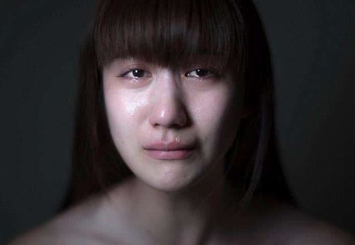 心理学:你觉得哪个女孩在假装哭泣?测出你最近需要防着什么人?