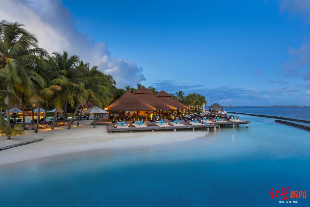 揭秘国足下榻的马尔代夫度假岛 里皮带队当"岛主"发禁泳令|马尔代夫|