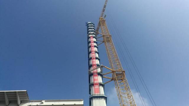跨江通道新進(jìn)展！浦儀公路夾江大橋主橋索塔封頂