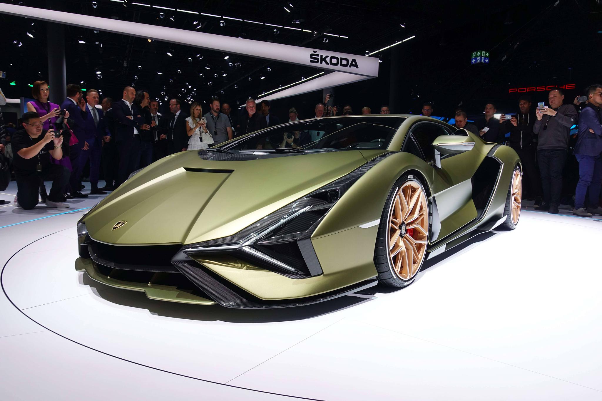 混动超跑也疯狂兰博基尼sián实车亮相法兰克福车展