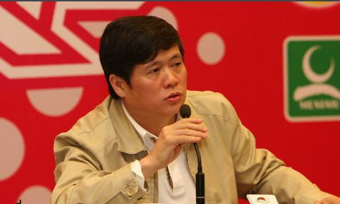 李湘直播成女版李佳琦身价过亿富豪做嘉宾还请芒果台台长