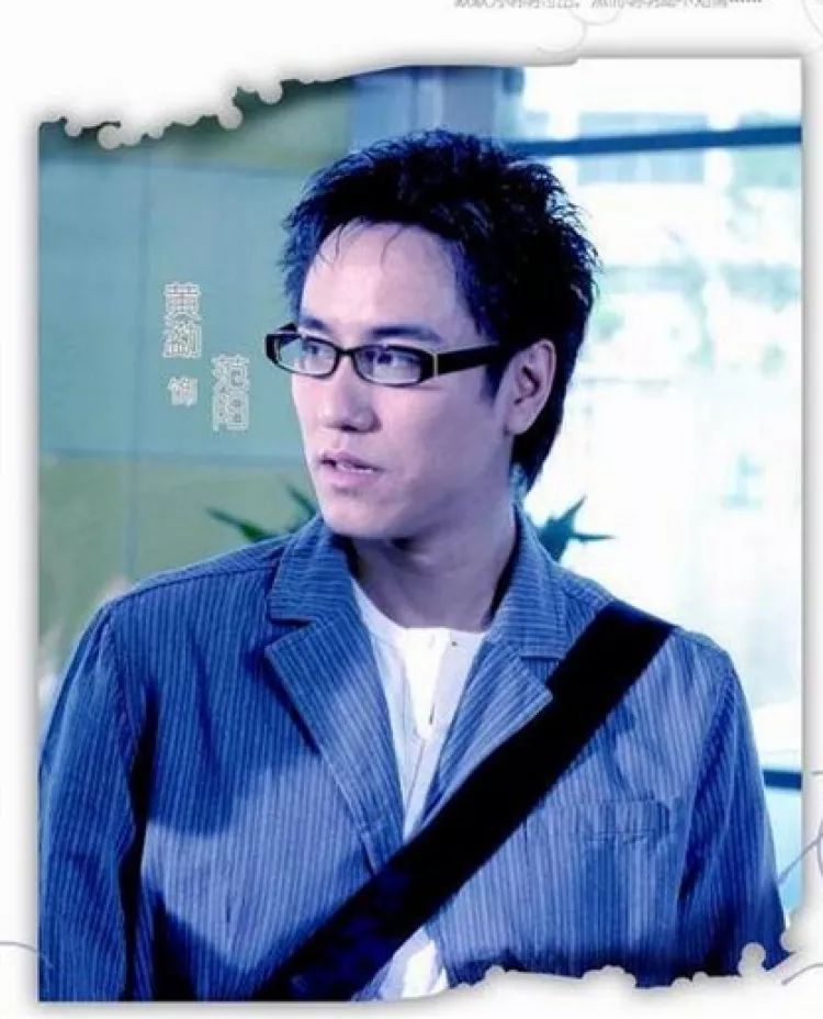 还记得少年黄飞鸿里的叶世轩吗他现在长这样了