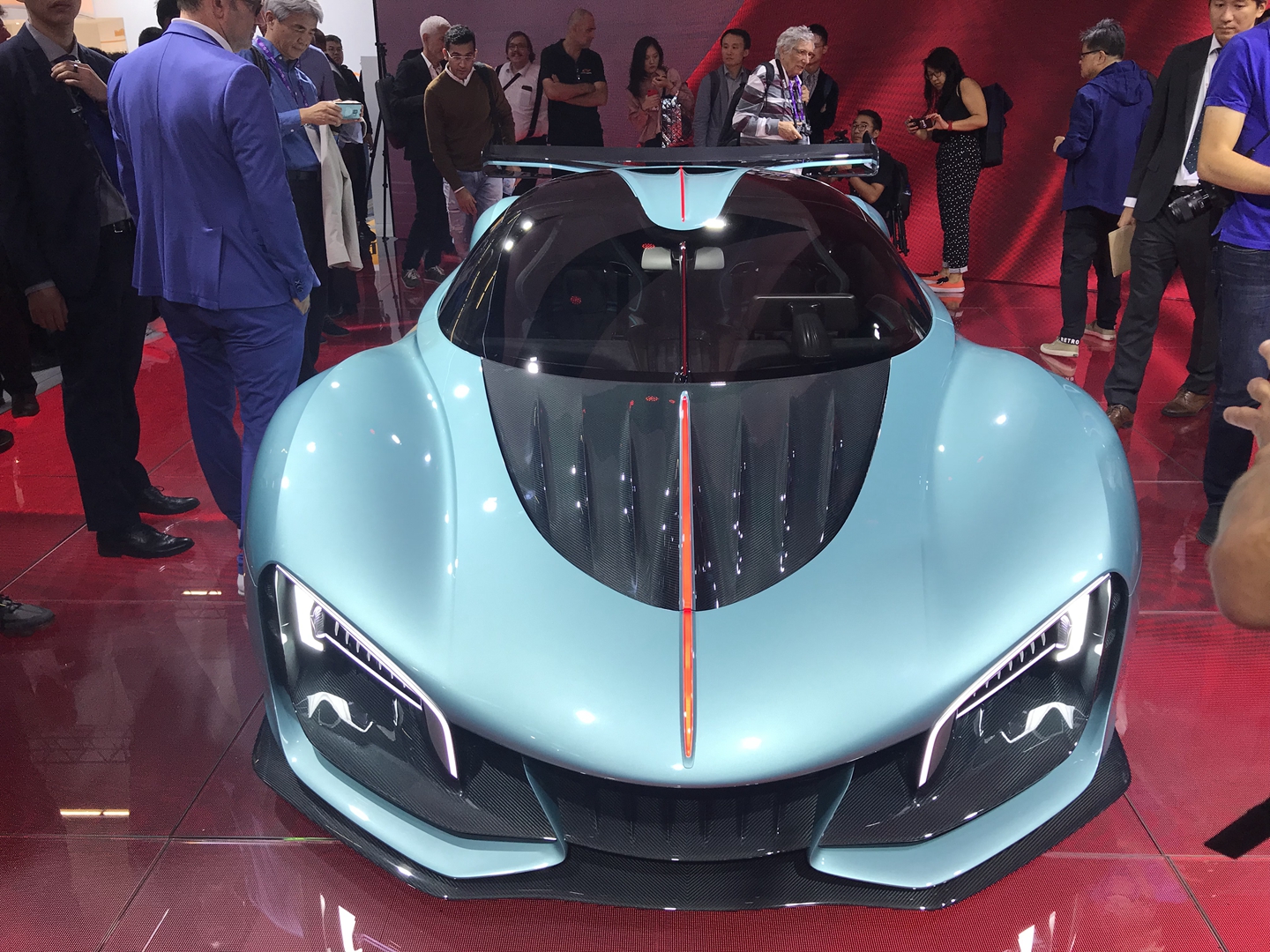 9秒破百/命名为s9 红旗全新混动超跑概念车发布