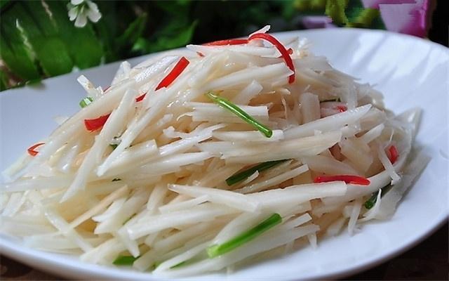 清炒藕丝的家常做法