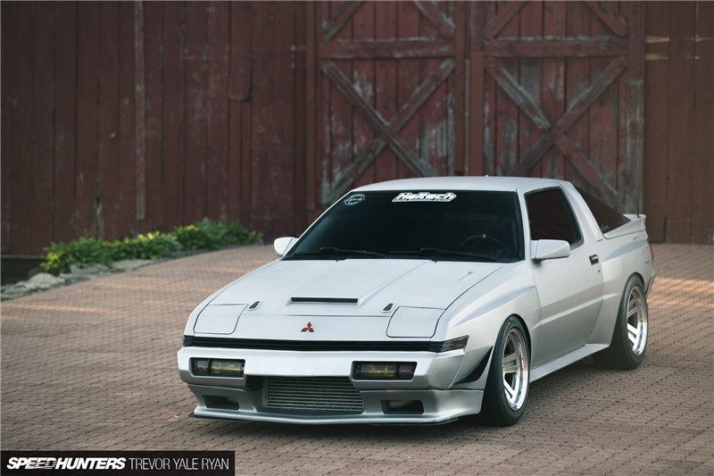 starion是日本第一批电喷涡轮车,fr布局,前后麦弗逊,绝大部分版本标配