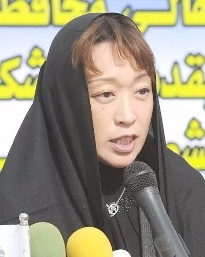 新任女奥运大臣曾陷"强吻门"