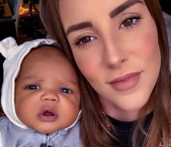 施罗德男篮世界杯表现获白人妻子大赞:德国最强黑人球手!