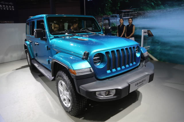 全新jeep牧马人电动敞篷版实拍或将亮相深圳十一车展