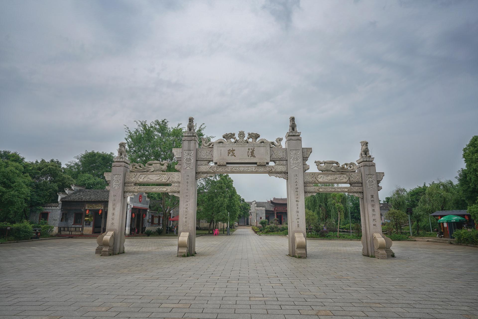 江西这个古村已有近千年,至今保留完好,明清古建筑367栋