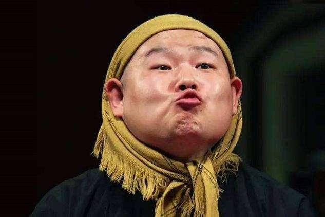 小岳岳被路人吐槽长得丑,看到他的老婆之后,大家羡慕了!