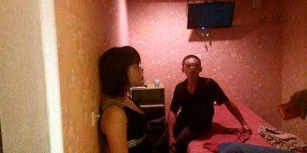 原味内衣现场交易视频_女士原味二手内衣图片(2)