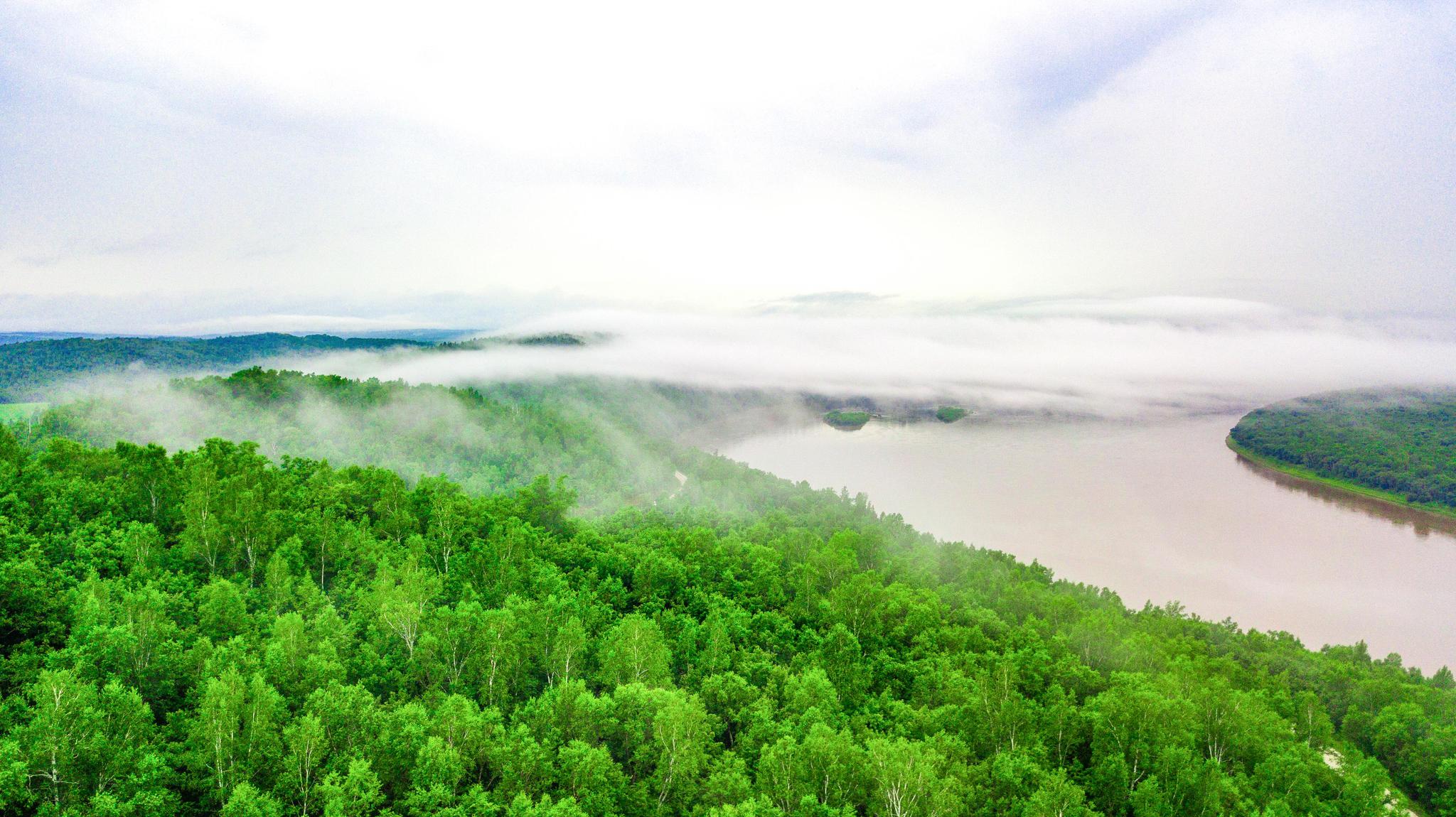 黑龙江最美的一段风景,青山碧水蓝天净土,宛如金庸的武侠世界!
