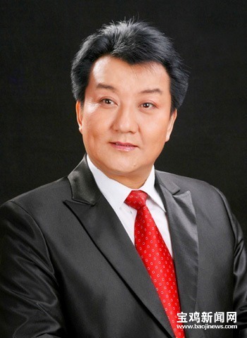 中国戏剧梅花奖得主谭建勋:沐风栉雨四十载,"百变须生"美名传