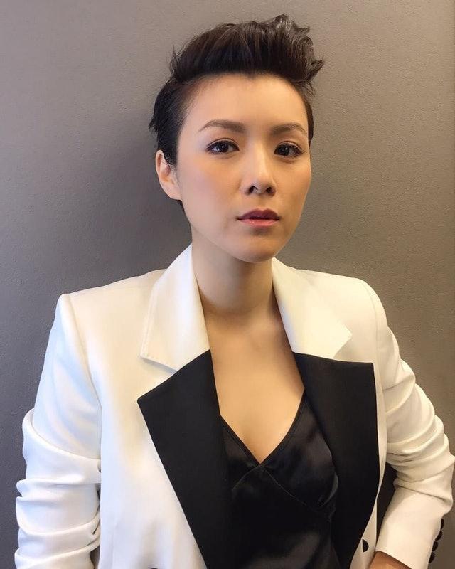 花旦晒16岁清纯少女照 网友赞她是天然美女|陈茵媺|花旦|美女_新浪新