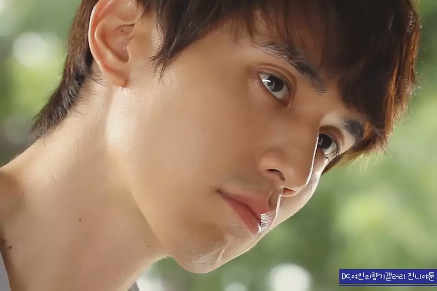 首播当晚冲上热搜豆瓣从81涨到84又一部爆款韩剧来了