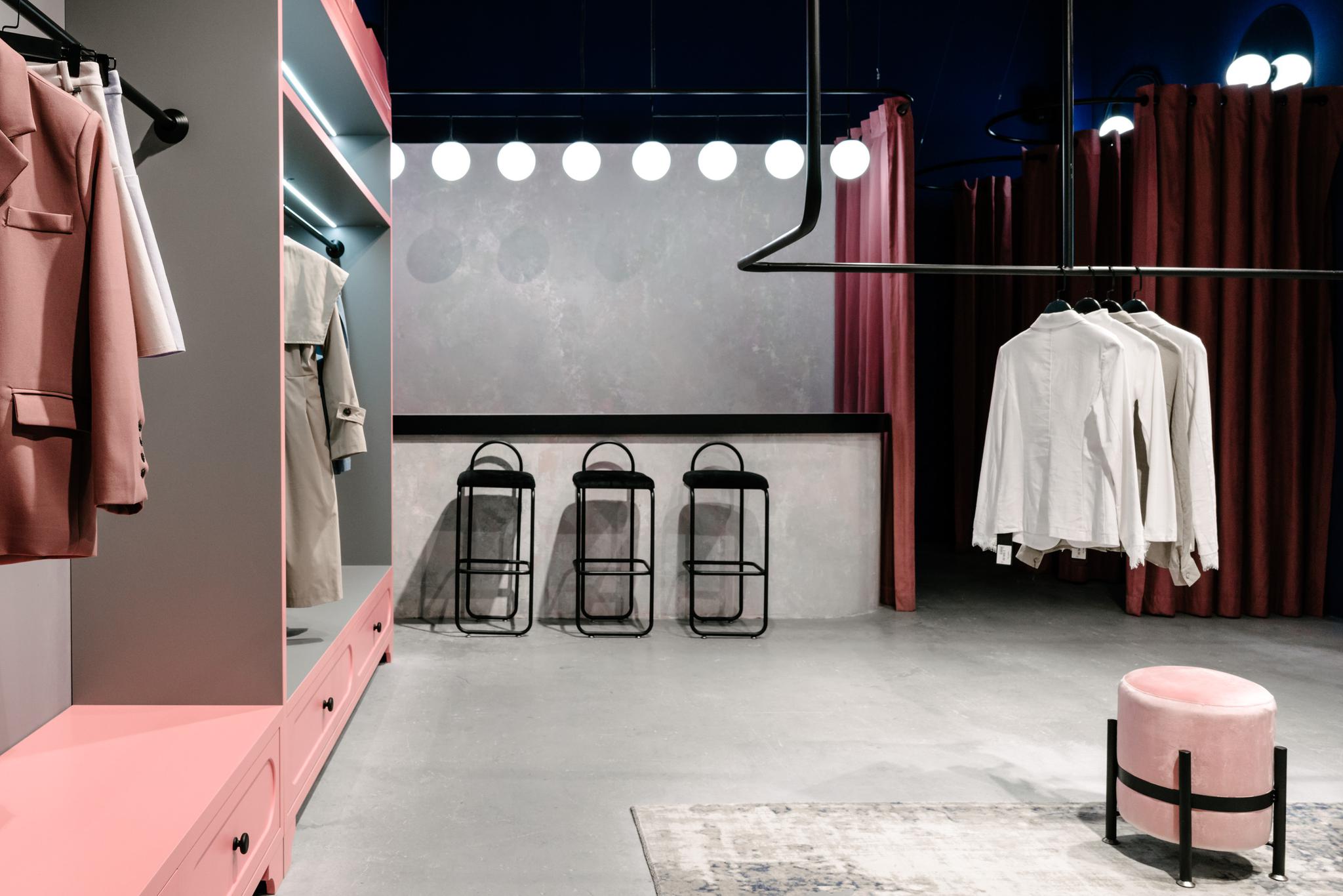 服装店铺设计装修看完这几个实例是否勾起你的购买欲