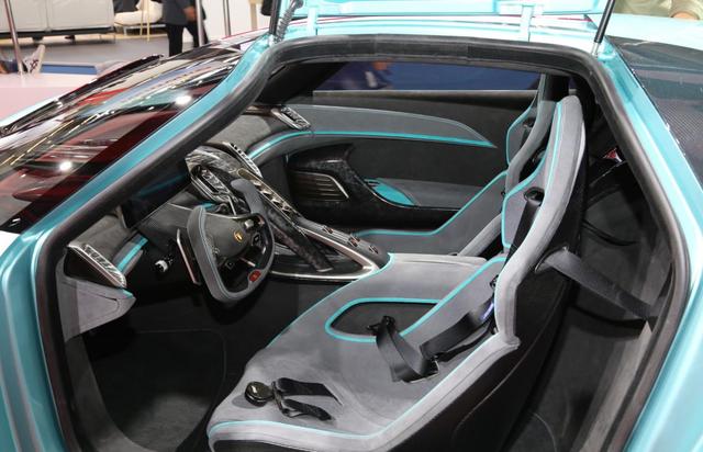 9s 红旗超跑s9车展亮相