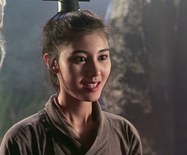 《倩女幽魂Ⅱ》傅月池众所周知,李嘉欣是香港娱乐圈的顶级"花瓶",更被