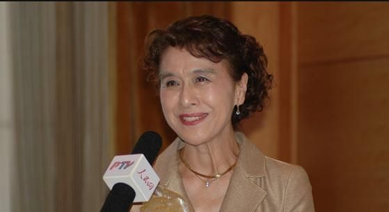 中国观众熟悉的日本女演员演望乡出名