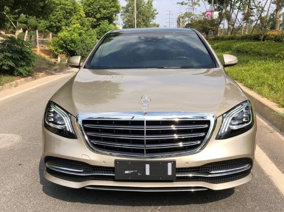 花100万买奔驰s350l,选香槟色车漆等了8个月,车主直呼度日如年