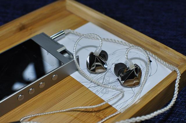 千元级耳塞被推荐率最高之一,水月雨kxxs评测