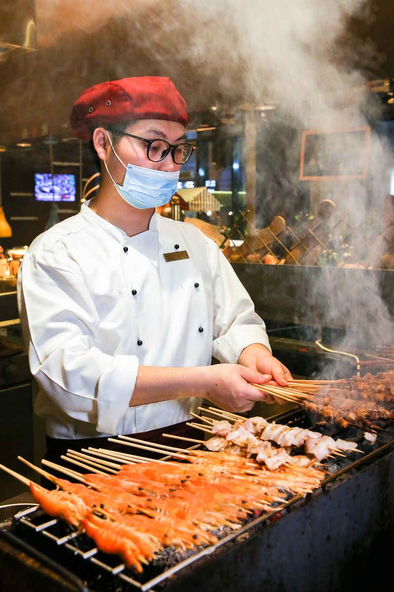 文华烧烤季低至49折无限量鲍鱼刺身牛排任拿张口就回本