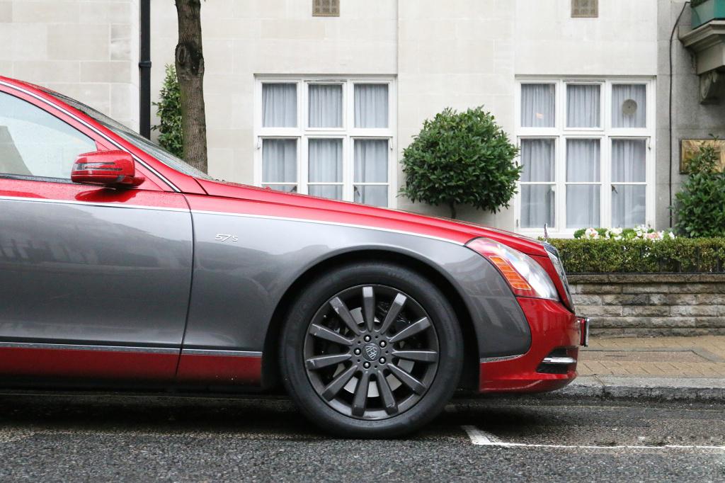 迈巴赫Maybach 57 S，存在的都是经典。