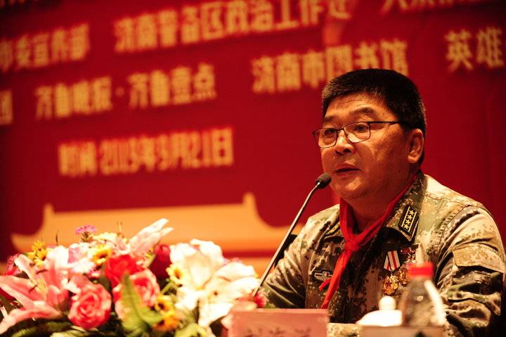 "讴歌英雄·赞美祖国"向战斗英雄致敬济南首场报告会成功举行