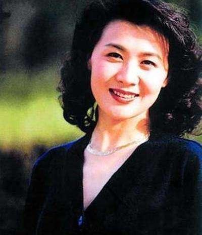 她是陈道明最敬佩的演员,曾经风华绝代,可惜英年早逝