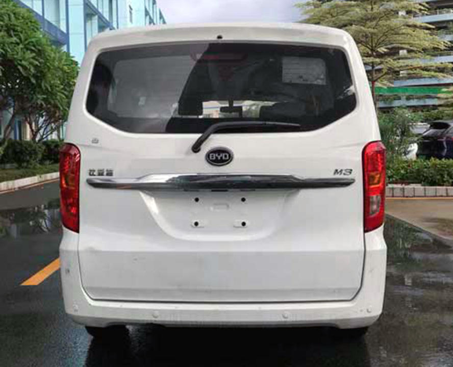 比亚迪m3福祉车申报信息,带无障碍上车坡道