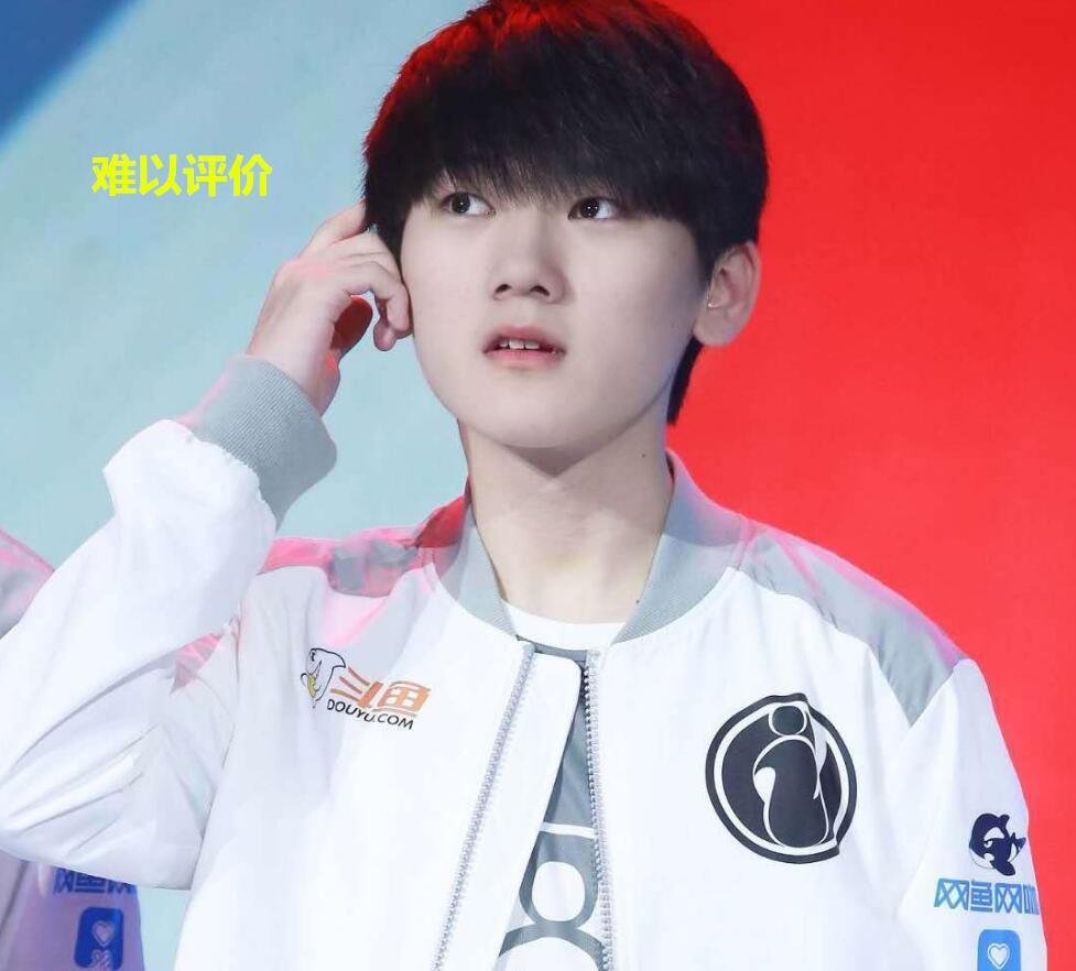 ig宝蓝的名气这么大了?国外教练评价阿水提起他,这话很真实