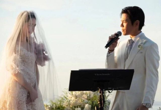 向佐、郭碧婷婚礼现场曝光,萧敬腾献唱出场歌