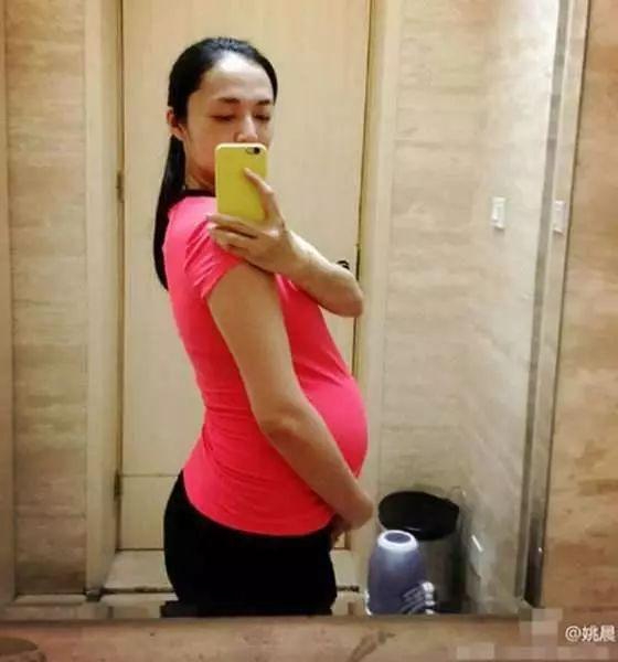 姚晨穿搭时尚,钟丽缇肚大如箩依旧自信满满