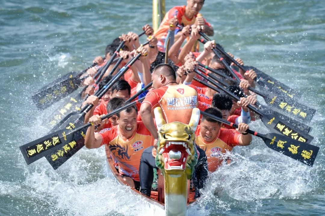 不惧风浪一往无前,2019中华龙舟大赛南京·六合站结束首日比赛