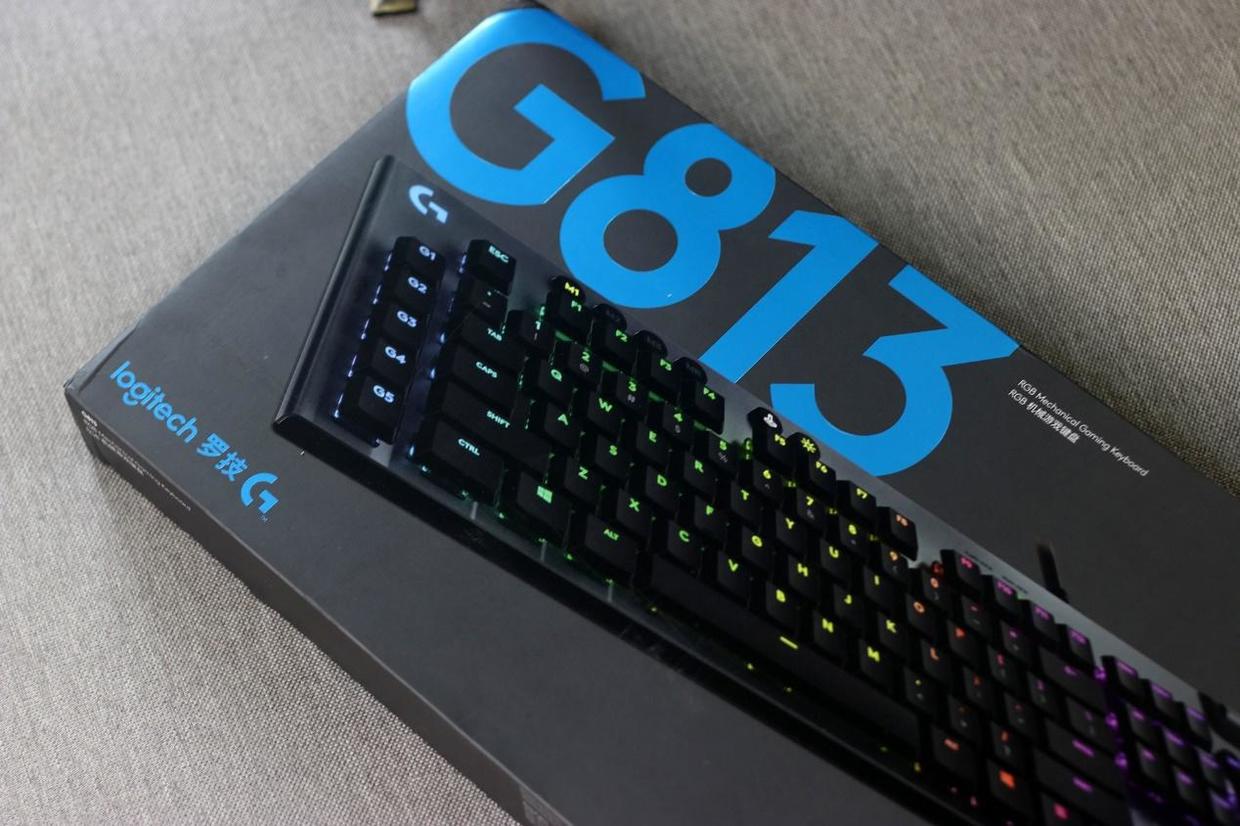 要手感也要颜值罗技g813矮轴机械键盘一次满足