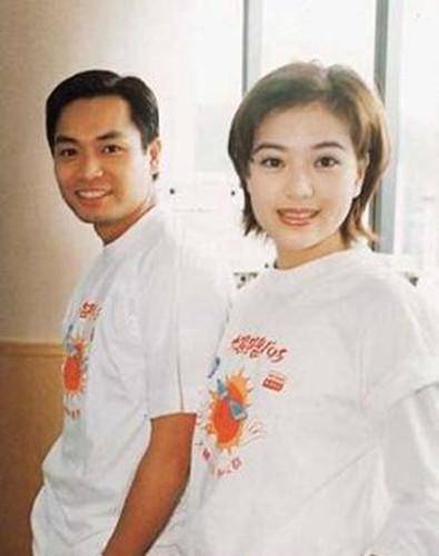 刘小慧的星路挺顺畅的,当年她进入演艺圈后,她和温兆伦,吴镇宇,洪金宝