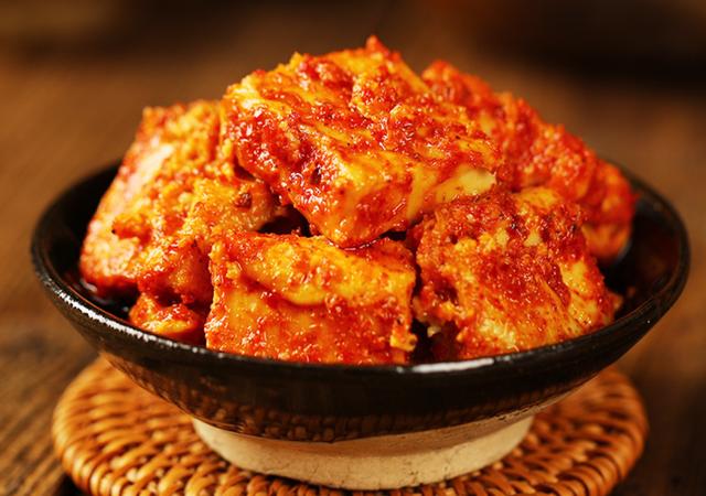 云南特产:"牟定腐乳"您吃过吗?比奶酪更健康美味,下饭贼过瘾