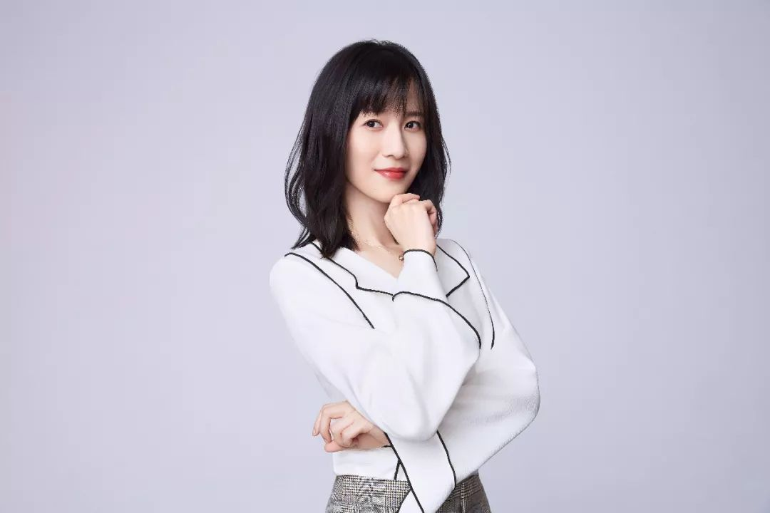 papi酱评价郑爽男友"冷暴力":为啥"渣男"总能吃住白富美?