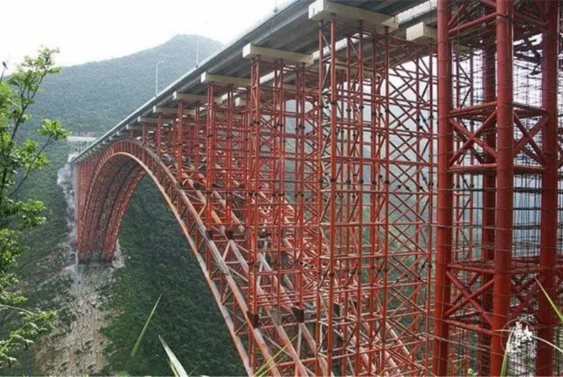 世界最長(zhǎng)的大橋，開車全程要兩個(gè)小時(shí)，長(zhǎng)度大概是港珠澳大橋三倍