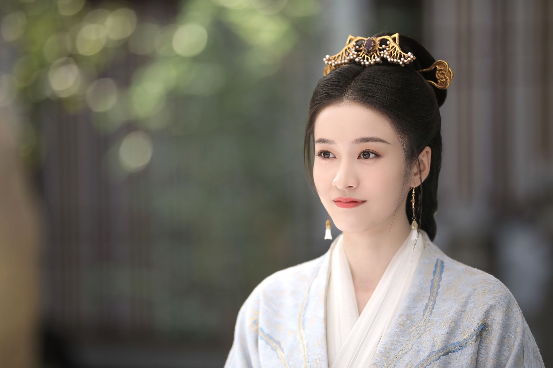 虽然口碑不是很好,但张雪迎的演技依然是95后小花中数一数二的