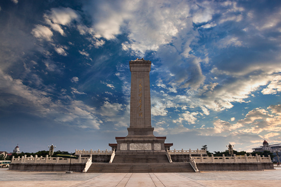 树在历史高处的丰碑