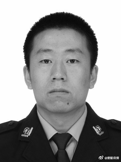 黑龙江逃犯:黑龙江一刑警抓捕逃犯时遇难牺牲 年仅30岁 赵玉超 图自@龙警微博