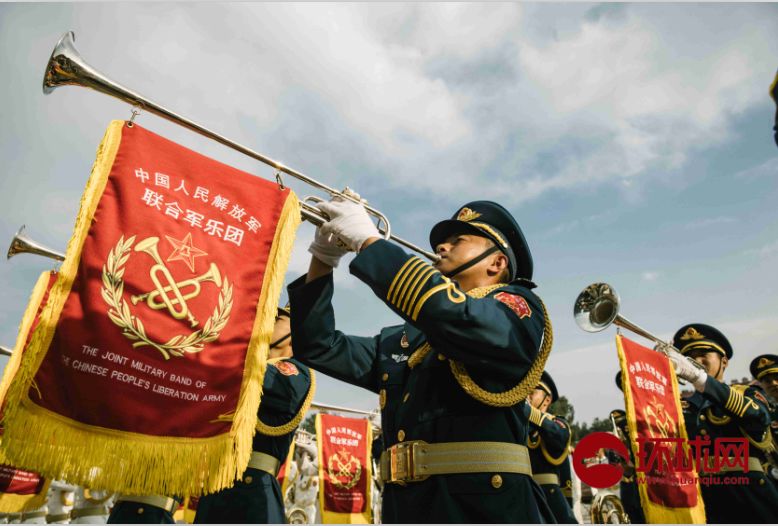积极准备国庆70周年阅兵，联合军乐团于9月17日在北京昌平阅兵集训点进行训练。摄/李昊