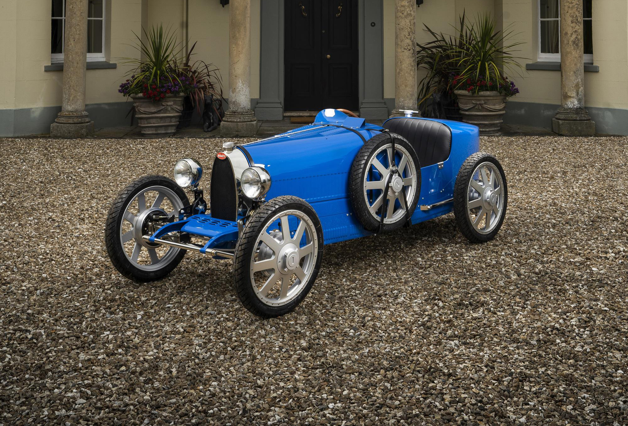 布加迪推出24万元"亲民电动车",但只限500台-新浪汽车