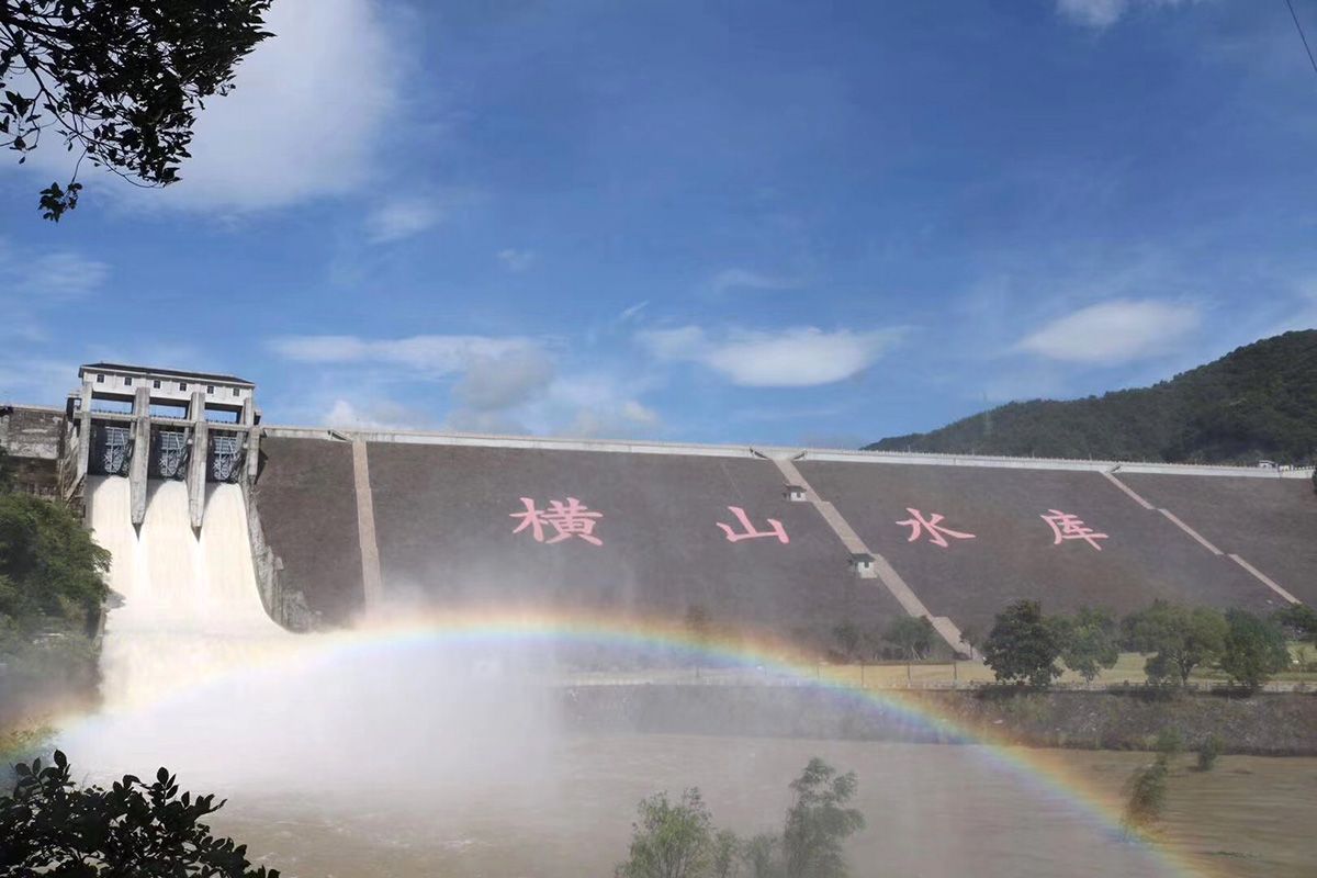 诗与远方,不需太远,就在水岸边|横山|奉化|横山水库_新浪新闻