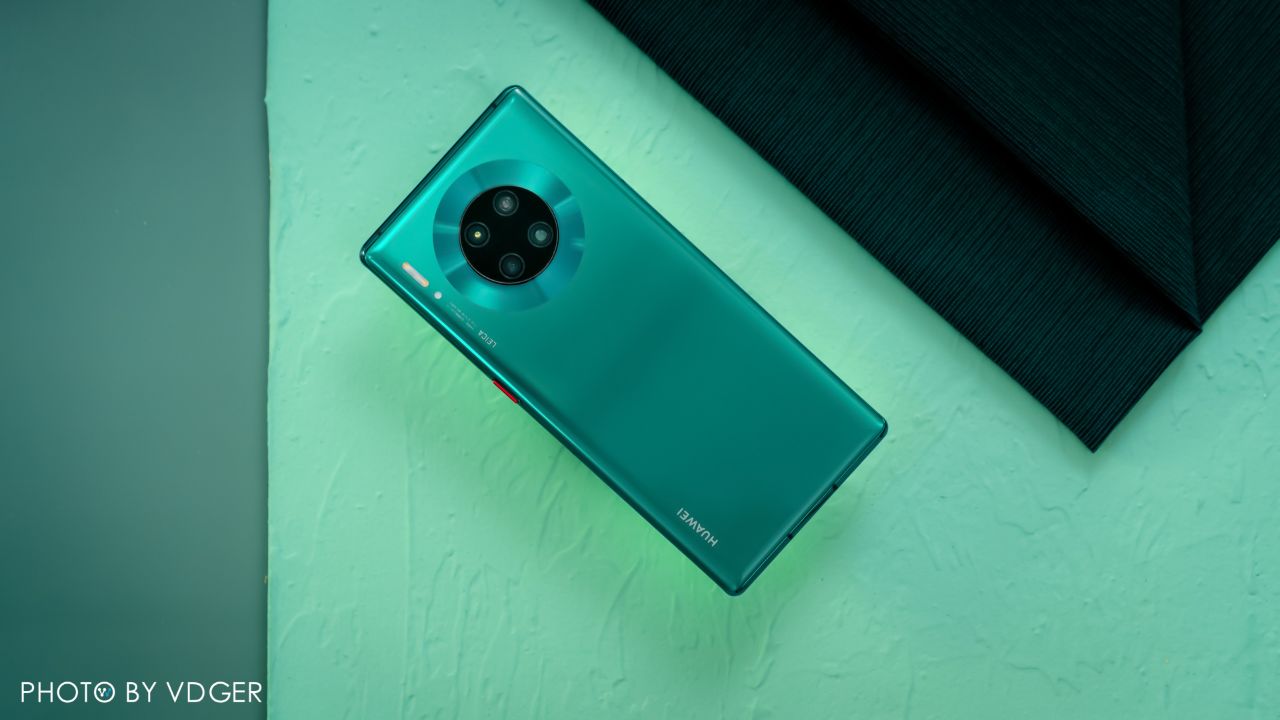 华为mate30pro翡冷翠开箱图赏徕卡电影四摄惊艳亮相