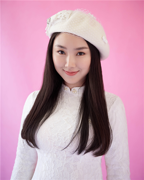 歌手肖洋全新单曲《峨眉山》发行 静人心扉犹如一抹微风